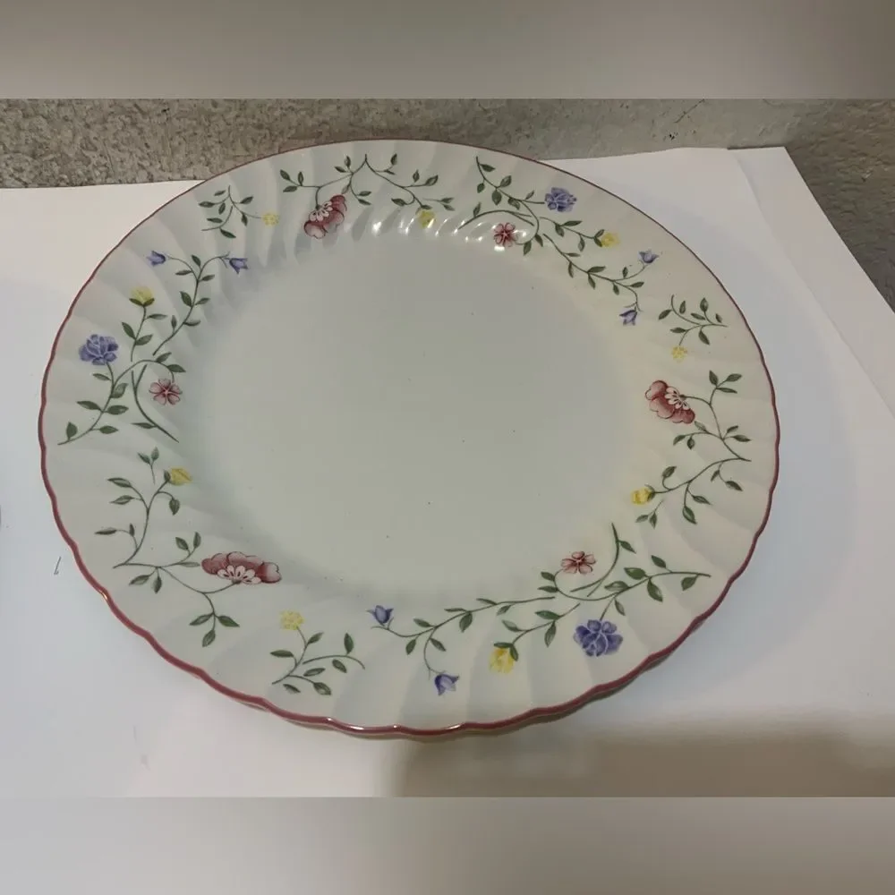 2 Johnson Brothers Summer Chintz Dinner Plates Pink Flower Ridged Border England